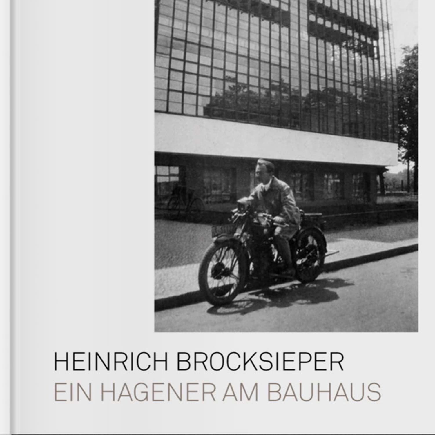 Image de Ein Hagener am Bauhaus
